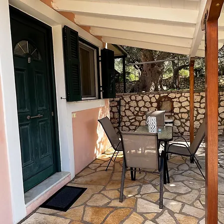 Esperia * Tsoukaládhes