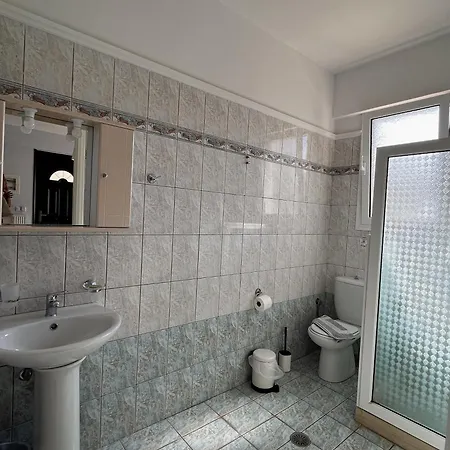 Esperia Apartment
